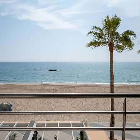 At172 Baix A Mar Appartement *