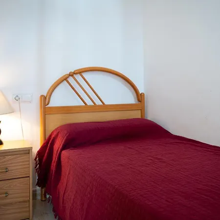 At172 Baix A Mar Apartment